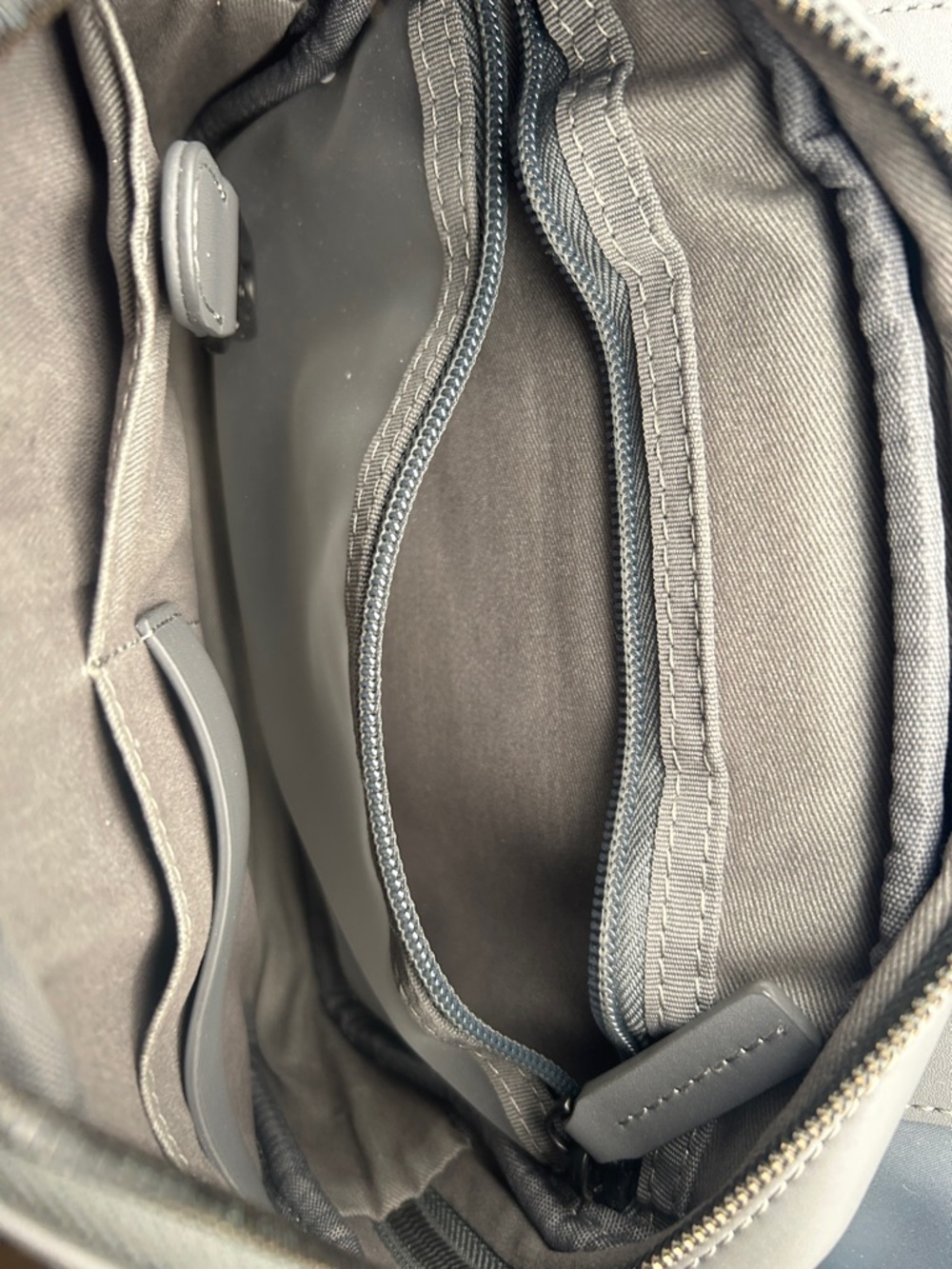 MONOS Metro Backpack - Picture 4 of 13